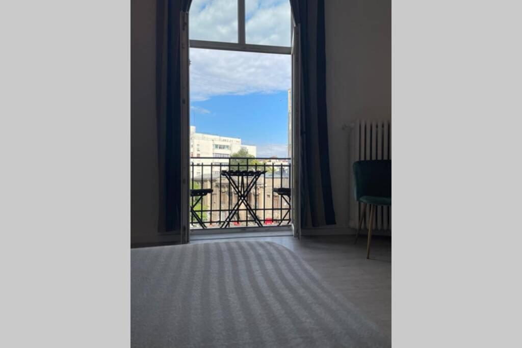 Апартаменти Outstanding 3Br Ultracentral Cityview Balcony Aaa Бухарест Екстер'єр фото