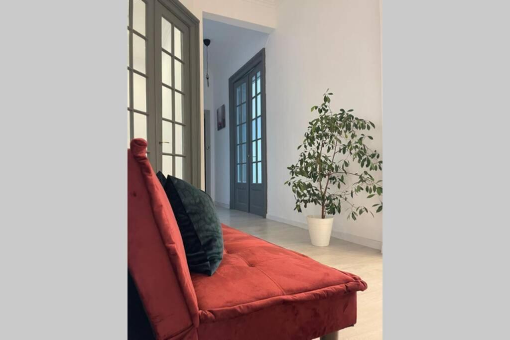 Апартаменти Outstanding 3Br Ultracentral Cityview Balcony Aaa Бухарест Екстер'єр фото