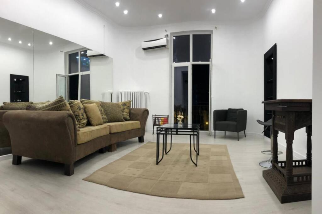 Апартаменти Outstanding 3Br Ultracentral Cityview Balcony Aaa Бухарест Екстер'єр фото